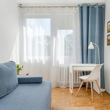 Komfortowy Z 2 Sypialniami By Renters Apartment *