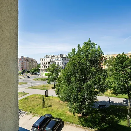 Komfortowy Z 2 Sypialniami By Renters Apartment